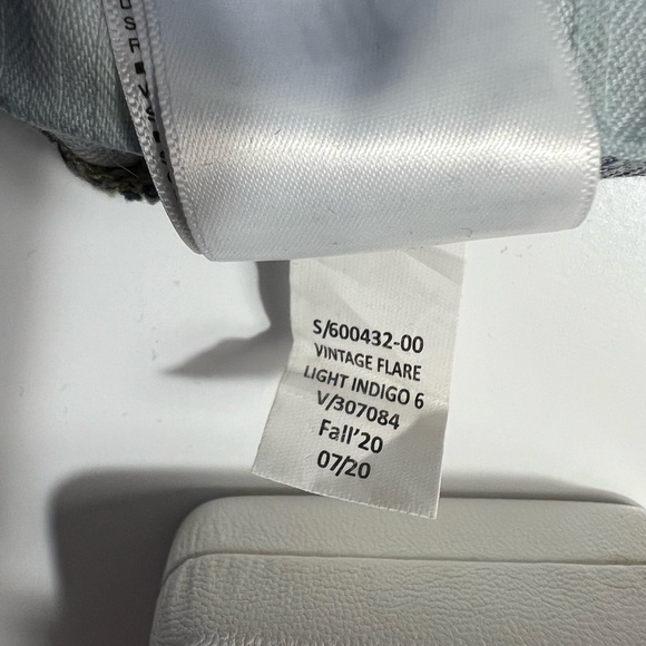 GAP Vintage Flare Hi Rise “light Indigo” - Picture 6 of 6
